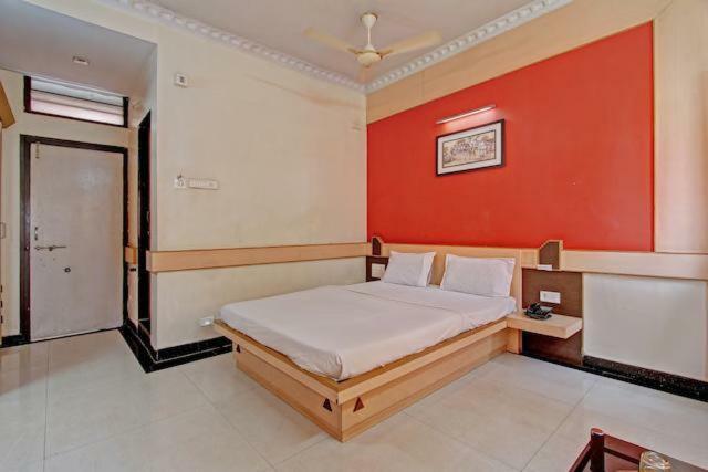 Bharati Lodge Hubli Exterior foto